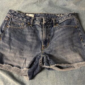 Gap classic blue jean shorts